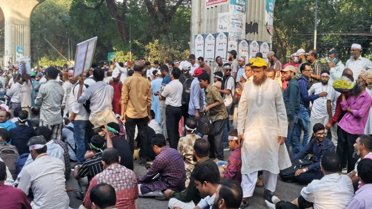 প্রাথমিক শিক্ষকদের ‘শাটডাউন’ কর্মসূচি শুরু