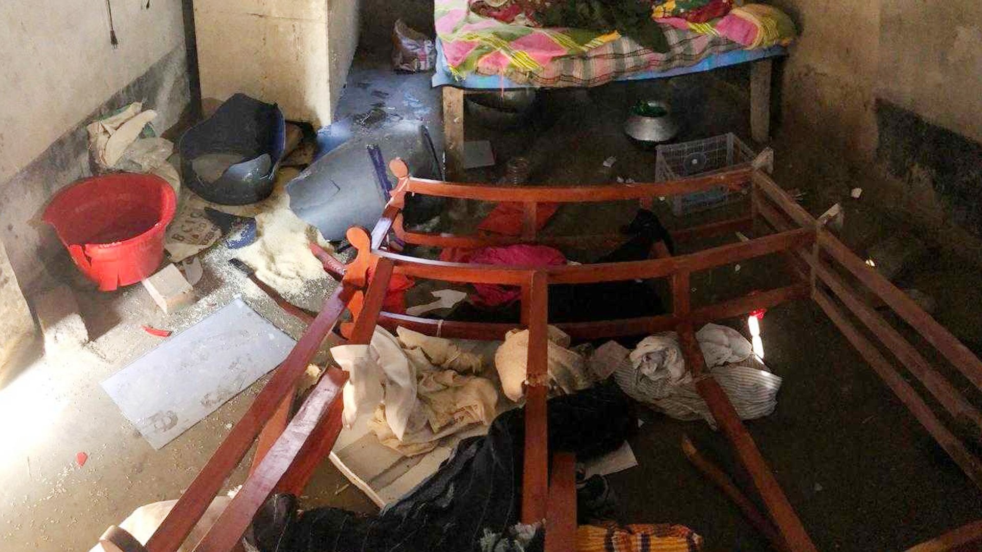 13621fa2238db246fa7db49a18cf822df6cf85858abb9319