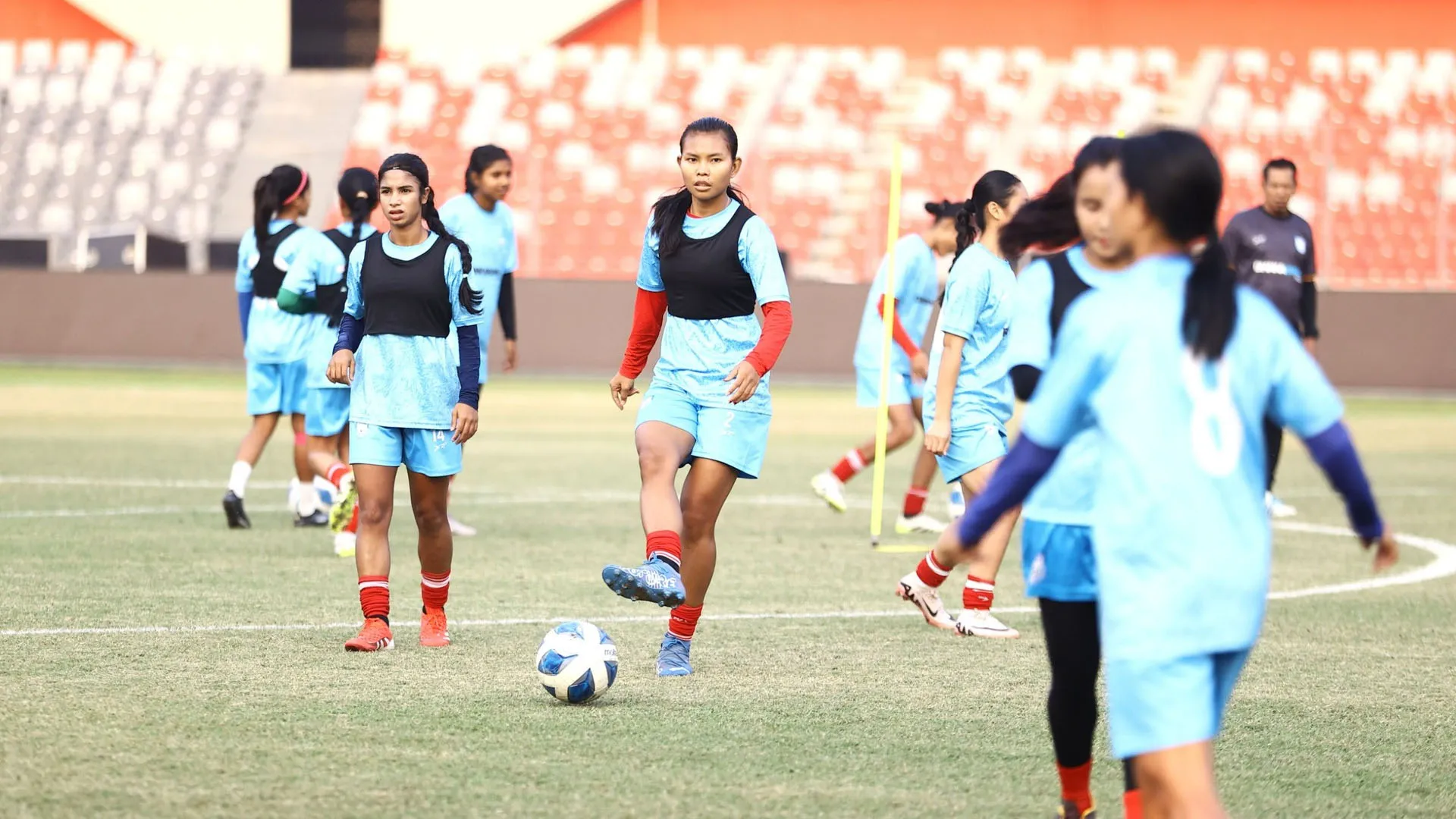 ২৯ ডিসেম্বর শুরু হচ্ছে নারী ফুটবল লিগ, থাকবে বিদেশিরাও