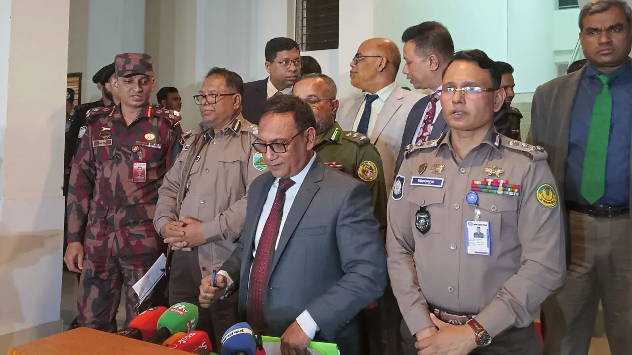 রাজশাহীতে নির্বাচনি প্রস্তুতিতে আত্মবিশ্বাস প্রশাসনের