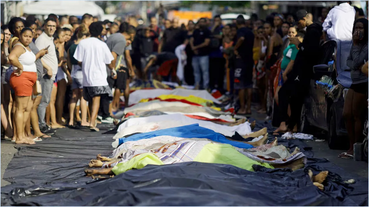 ব্রাজিলে পুলিশি অভিযানে রাস্তাজুড়ে লাশের স্তূপ
