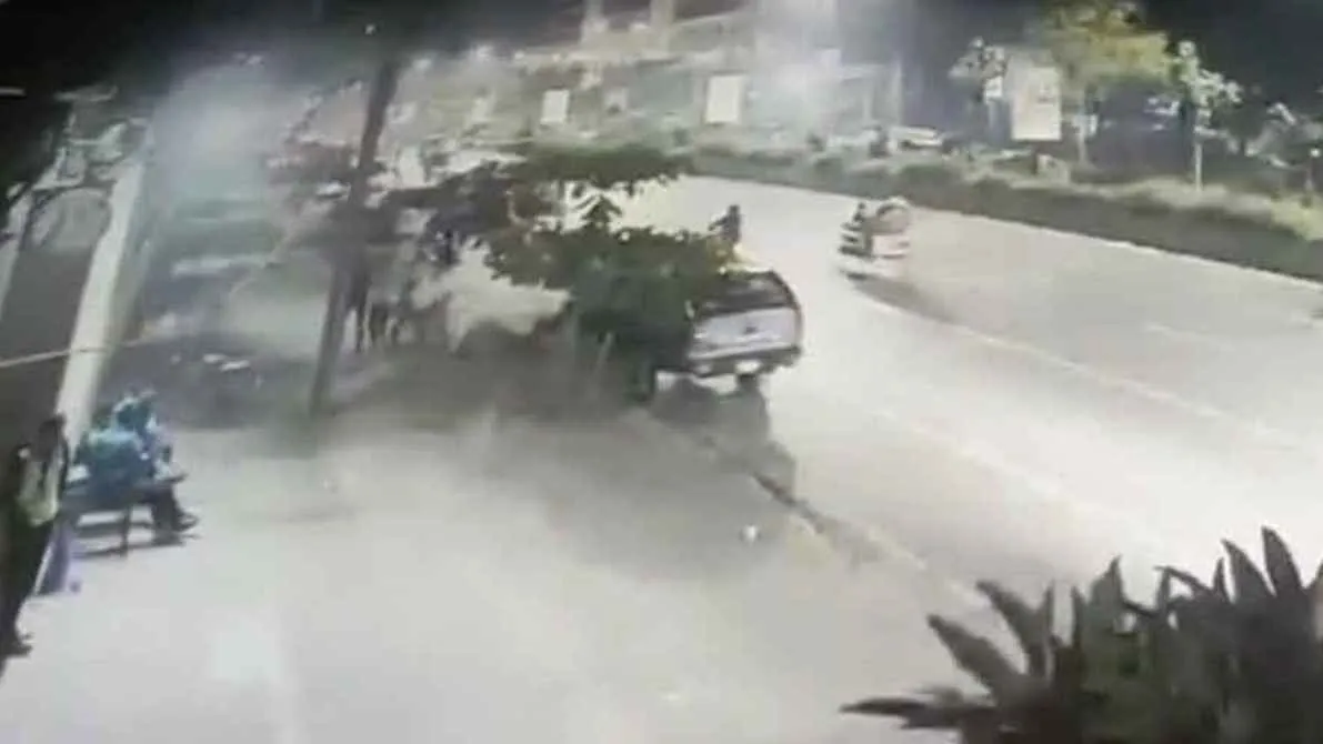 রাজধানীতে এক রাতে ৫ স্থানে ককটেল বিস্ফোরণ