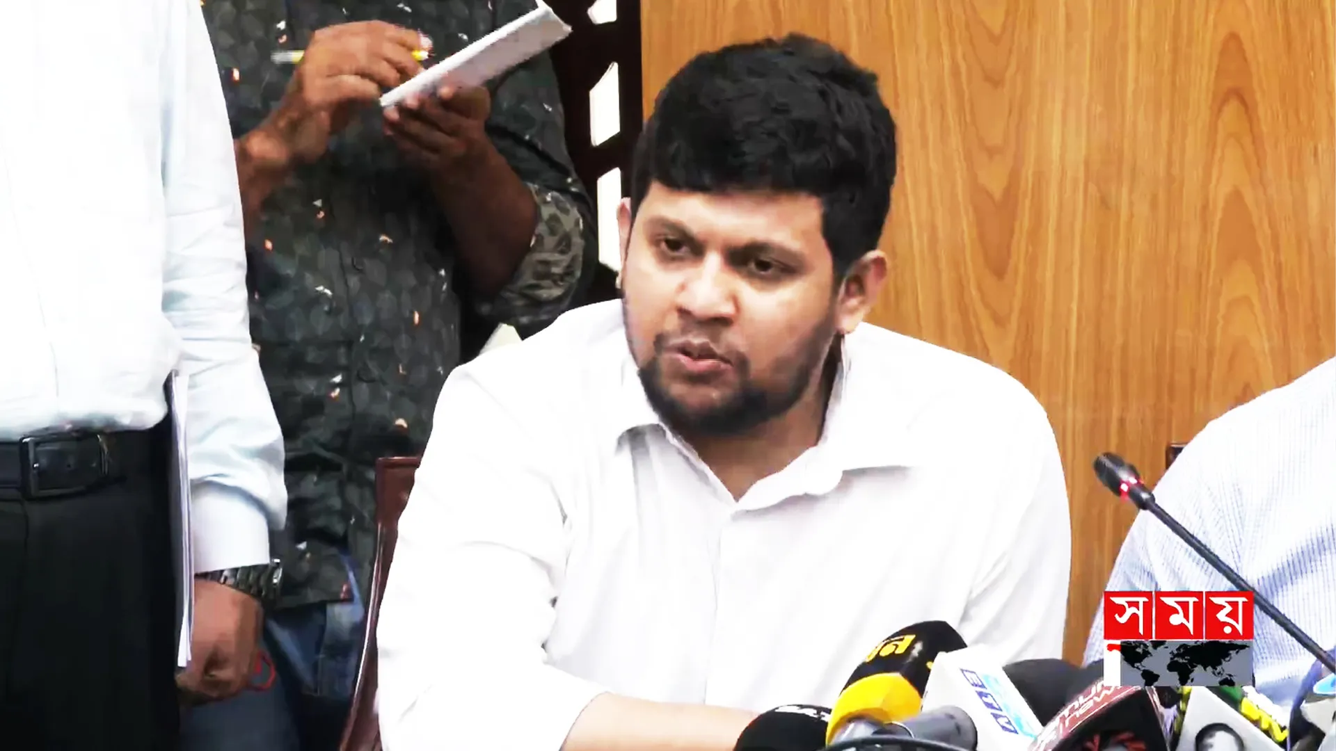 শিগগিরই ‘সাংবাদিক সুরক্ষা আইন’ প্রণয়ন করা হবে : মাহফুজ আলম