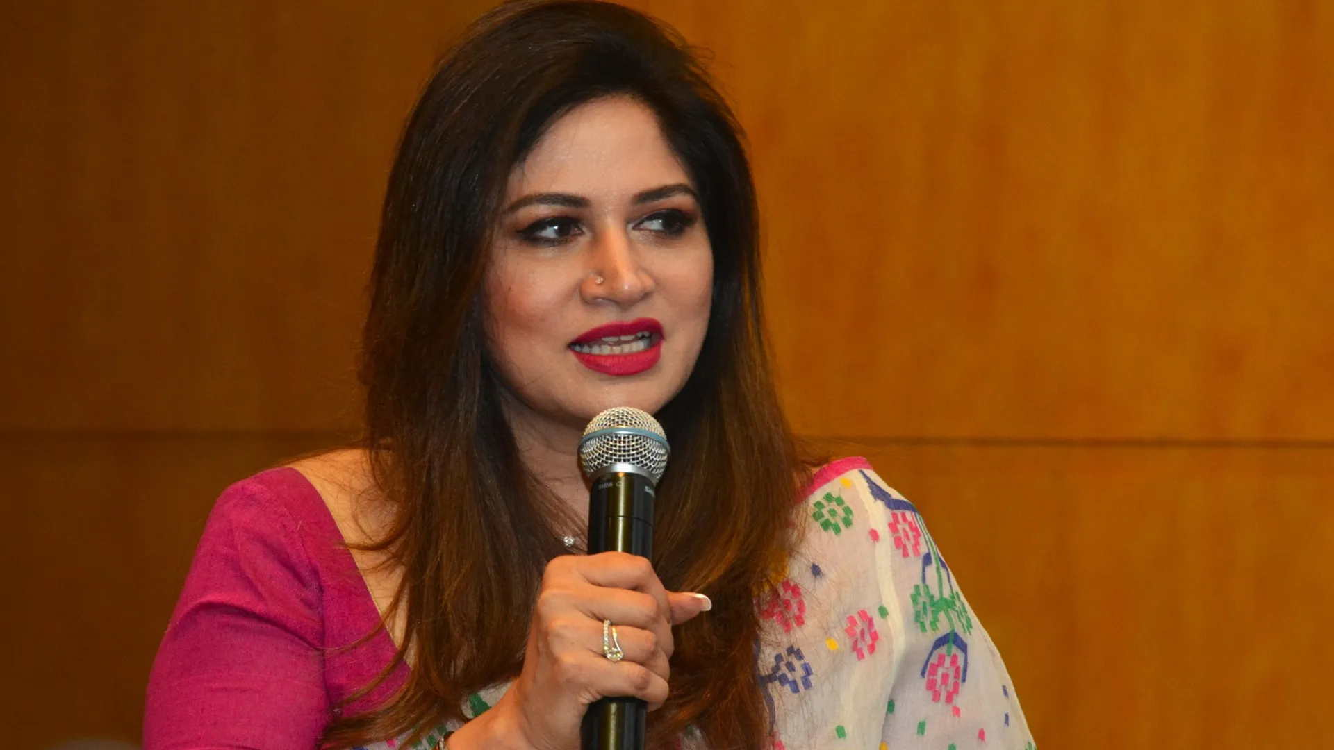 বিসিবির নারী বিভাগের প্রধানের দায়িত্ব পেলেন রুবাবা দৌলা