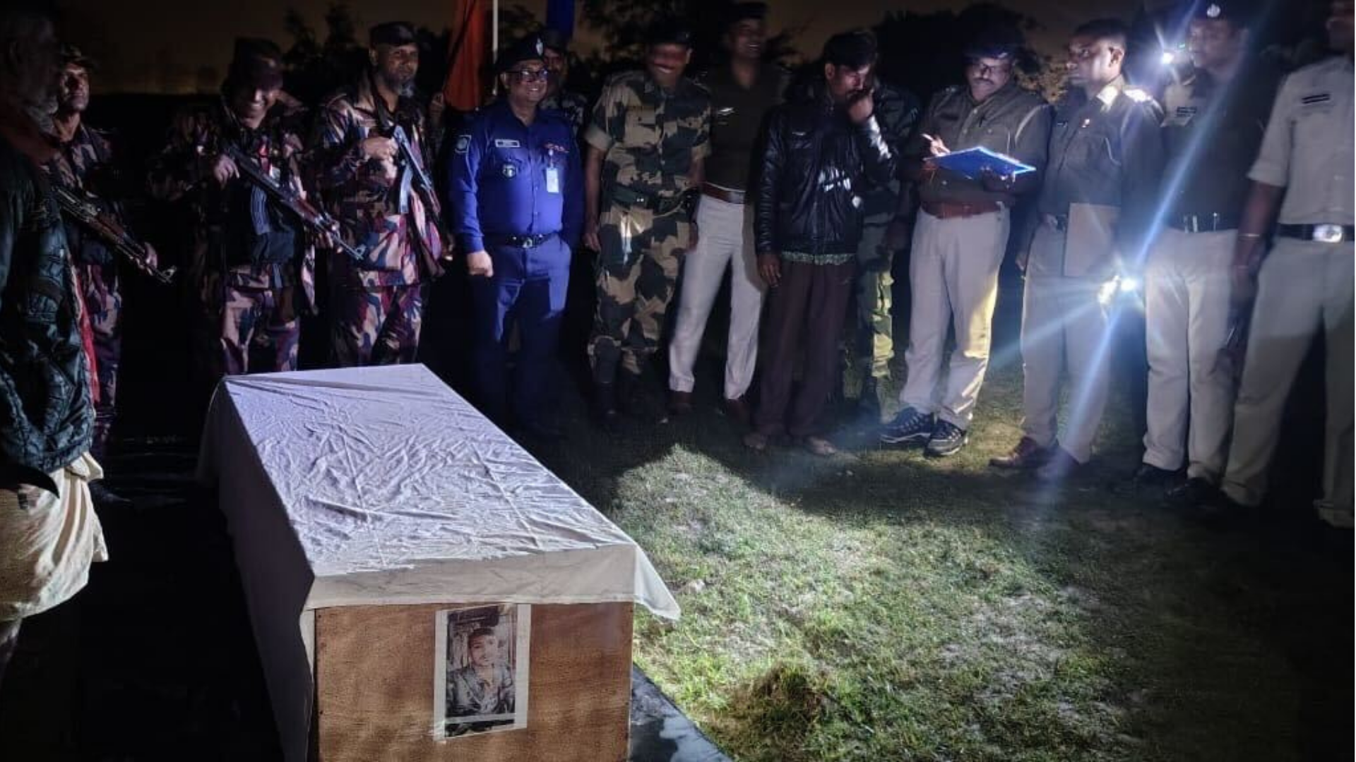 34fcf90b6c70e8fcb9c7ebe900c807bc9f3f7fdf812e674a