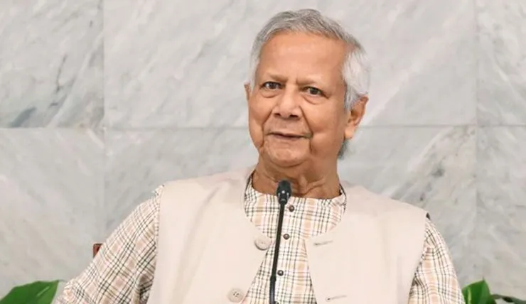 গুলশানে ভোটার হলেন প্রধান উপদেষ্টা অধ্যাপক ইউনূস