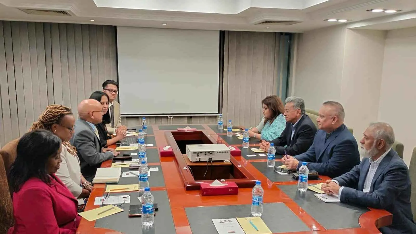 তত্ত্বাবধায়ক আদলে দেশ পরিচালনার দাবি বিএনপির