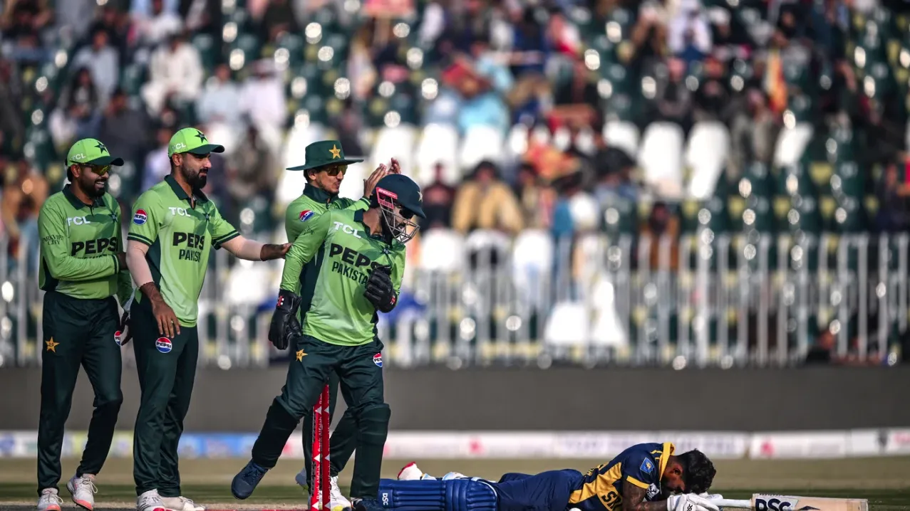 অনুরোধ রেখেও শ্রীলঙ্কাকে হারাল বাবর আজমের দল