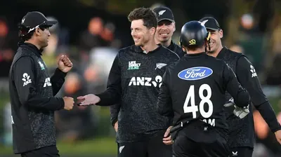 মিচেলের লড়াকু শতকে ওয়েস্ট ইন্ডিজকে হারাল নিউজিল্যান্ড