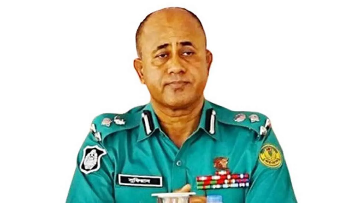 আরএমপি কমিশনারকে সশরীরে আদালতে হাজিরার নির্দেশ