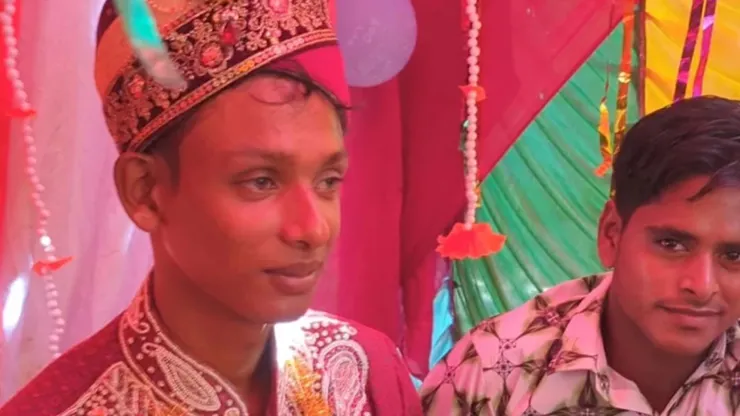 বন্ধুর জন্য থেমে থাকা বিয়ে: হাতিয়ায় ‘বন্ধুত্বের কবুল’