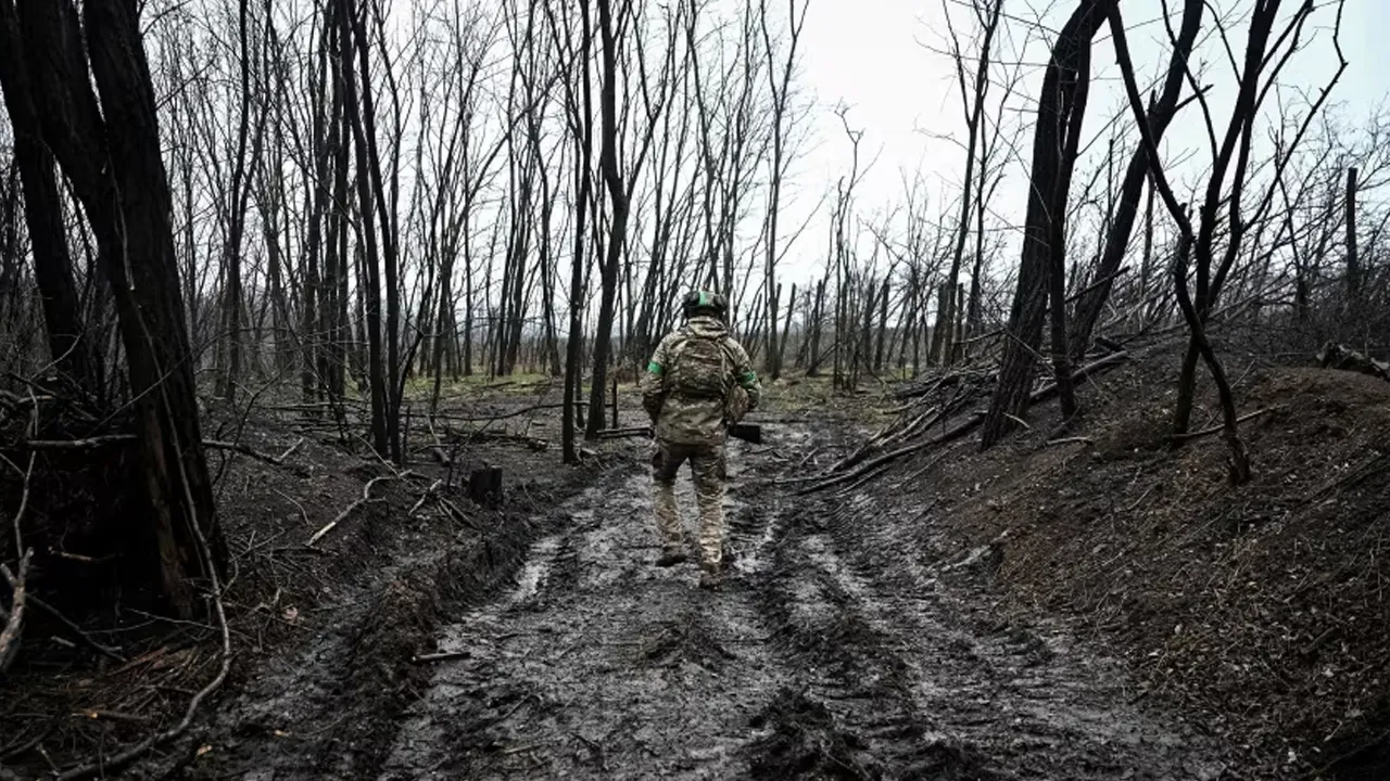 পোকরোভস্ক দখলের দাবি রাশিয়ার, অস্বীকার ইউক্রেনের