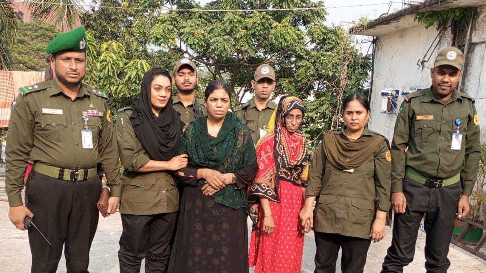 6c298b5135635062e4836b45494368565f0eb025de1a2396