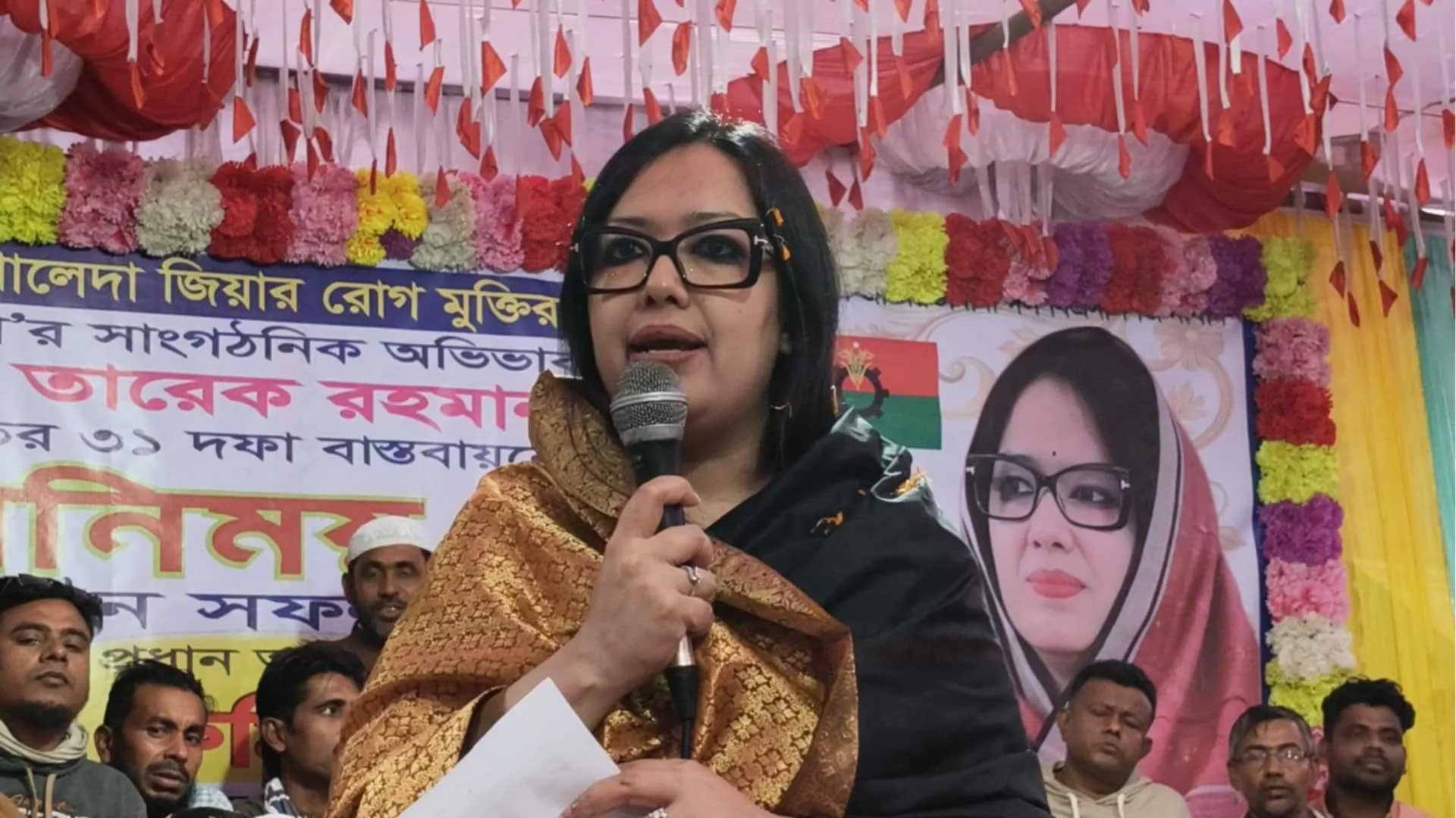 শহীদ ওসমান হাদিকে হত্যার দায় সরকারকে নিতে হবে: রুমিন ফারহানা