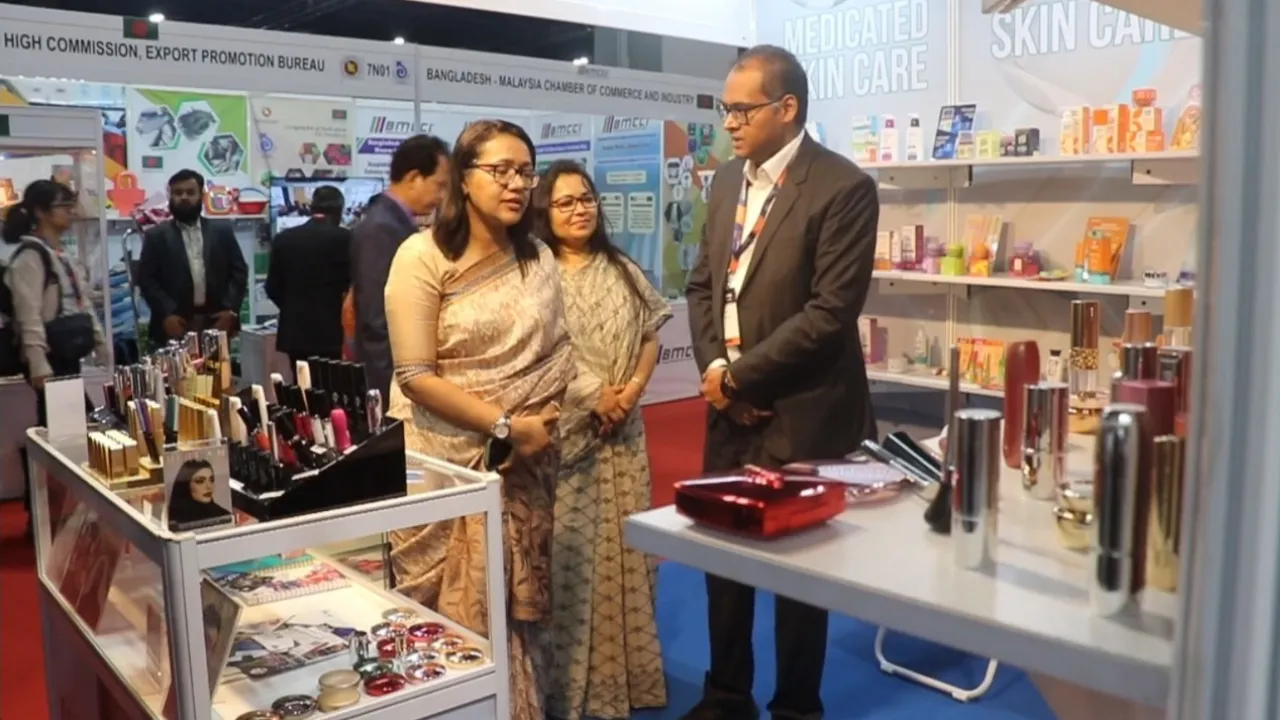 বৈশ্বিক হালাল প্রদর্শনীতে রিমার্ক এইচবি’র উজ্জ্বল উপস্থিতি