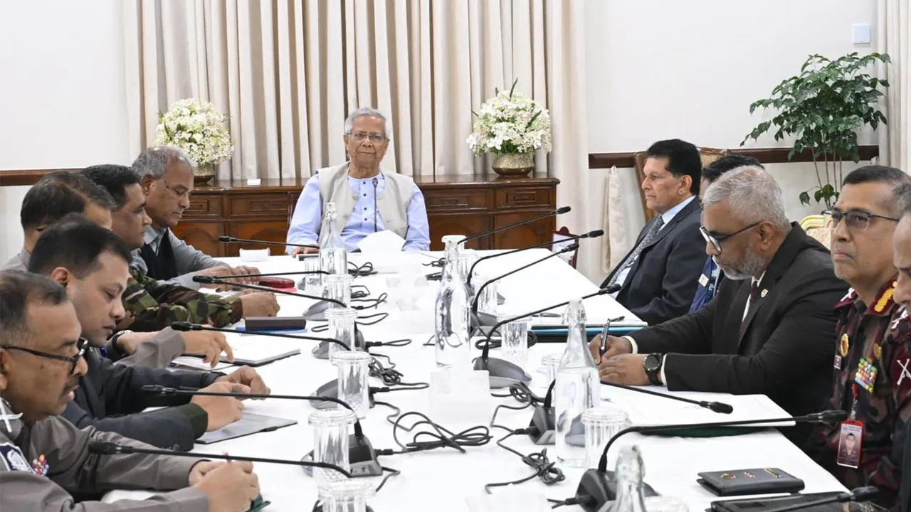 নির্বাচন সামনে রেখে আইনশৃঙ্খলায় কড়া বার্তা