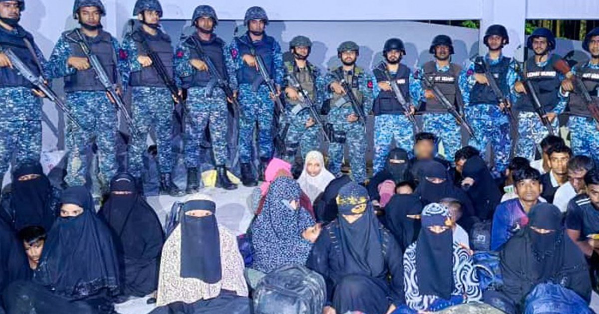 Teknaf-bdb8bc466fa455dc3bedce26ee8ce571