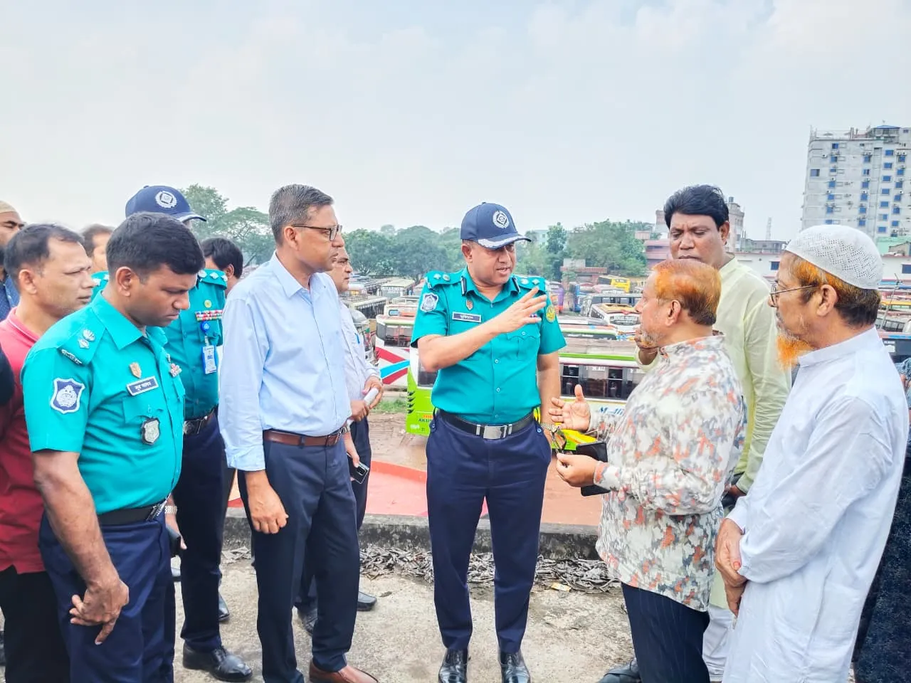 রাজশাহীর যানজট নিরসনে নওদাপাড়া বাস টার্মিনালেই যাত্রী উঠানামার নির্দেশ