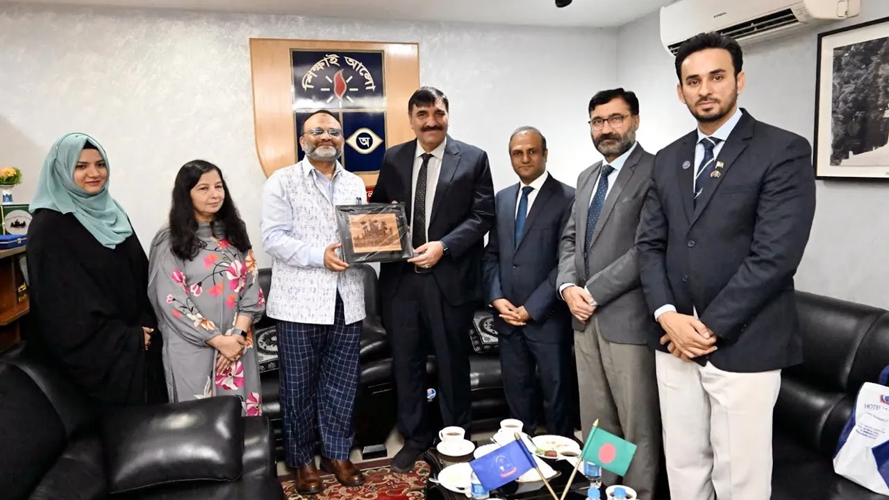 ঢাবির সঙ্গে গবেষণা জোটে আগ্রহ পাকিস্তানের