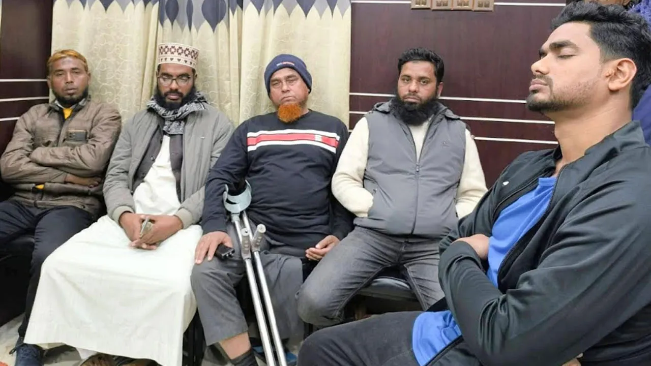 হাসপাতালে কম্বল বিতরণ, জামায়াতের ৫ নেতা দণ্ডিত