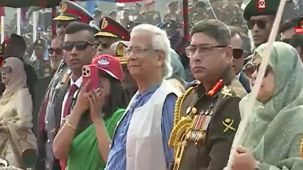 বিজয় দিবসে সশস্ত্র বাহিনীর বর্ণাঢ্য আয়োজন