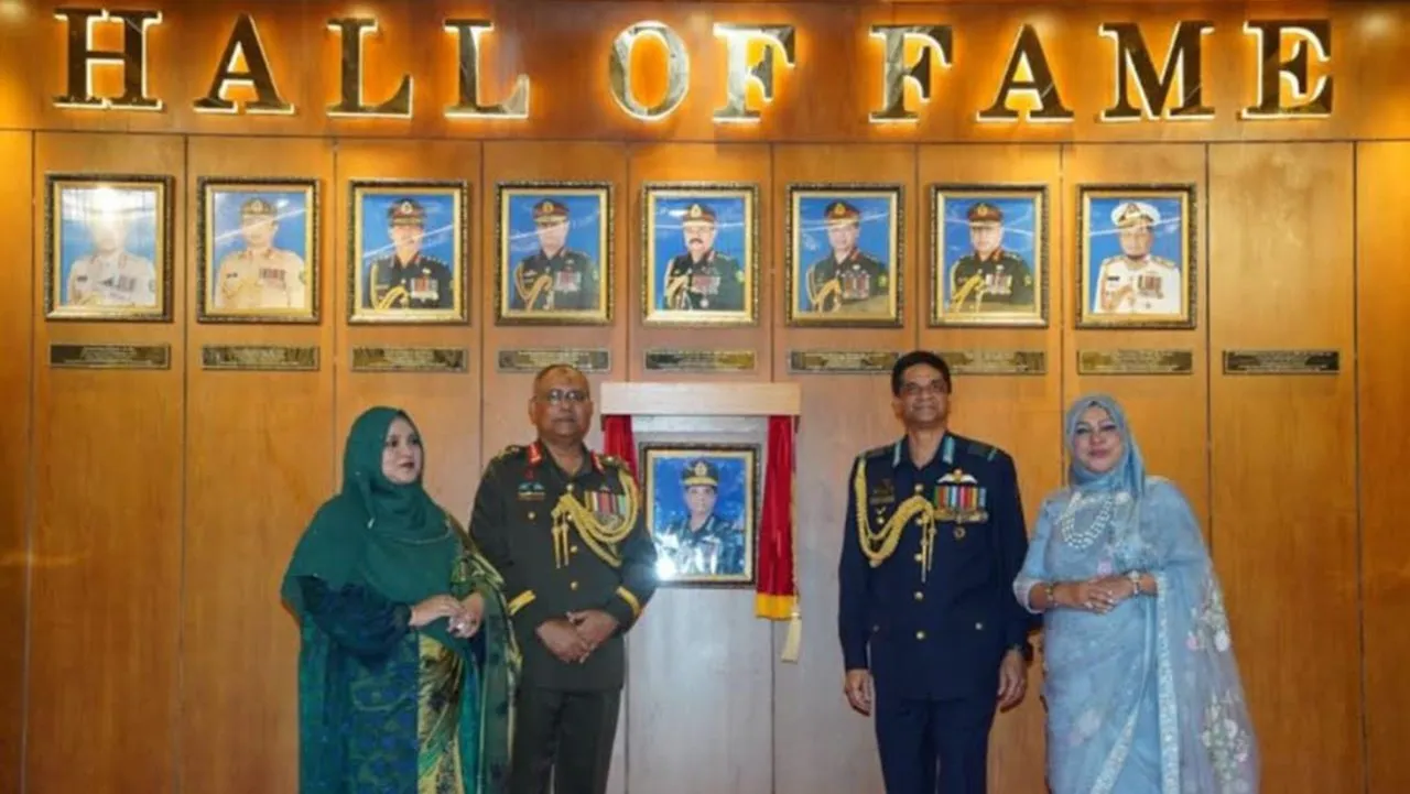 বিএমএ ‘হল অব ফেইম’-এ নৌ ও বিমান প্রধানের গৌরবময় সংযোজন