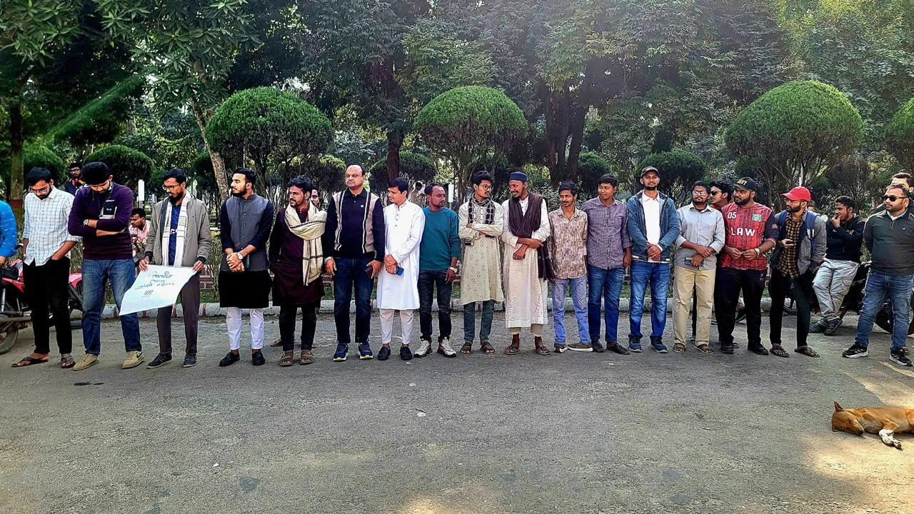 সাজিদ হত্যায় গ্রেপ্তার না হলে ভিসি কার্যালয় ঘেরাওয়ের হুঁশিয়ারি