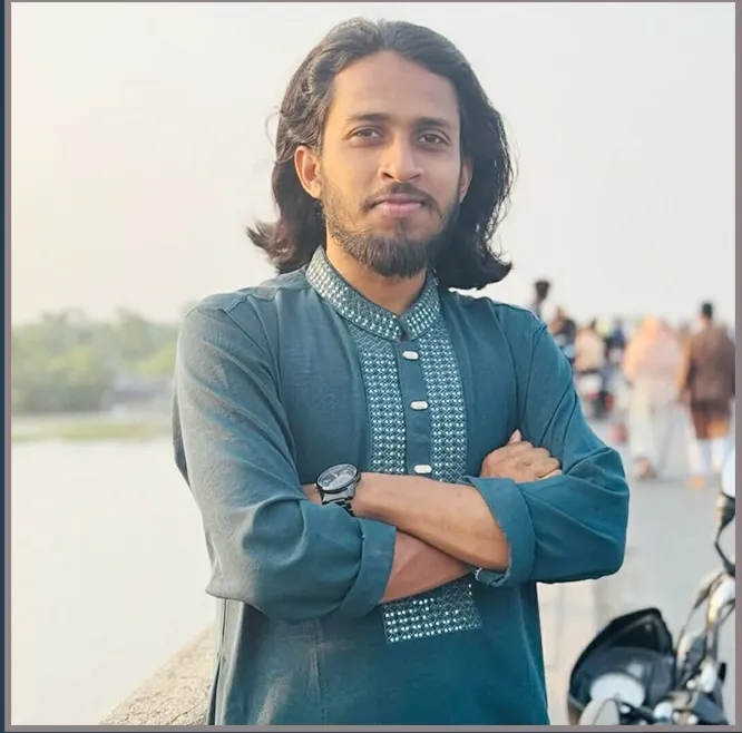 রাকসু সাধারণ সম্পাদকের বিরুদ্ধে আর্টসেল ব্যান্ডের মামলা