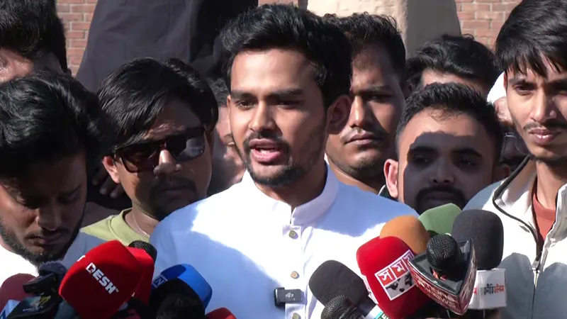 দেশকে নেতৃত্বহীন করতে হাদিকে গুলি, হিটলিস্টে আছে আরও অনেকে: আসিফ মাহমুদ