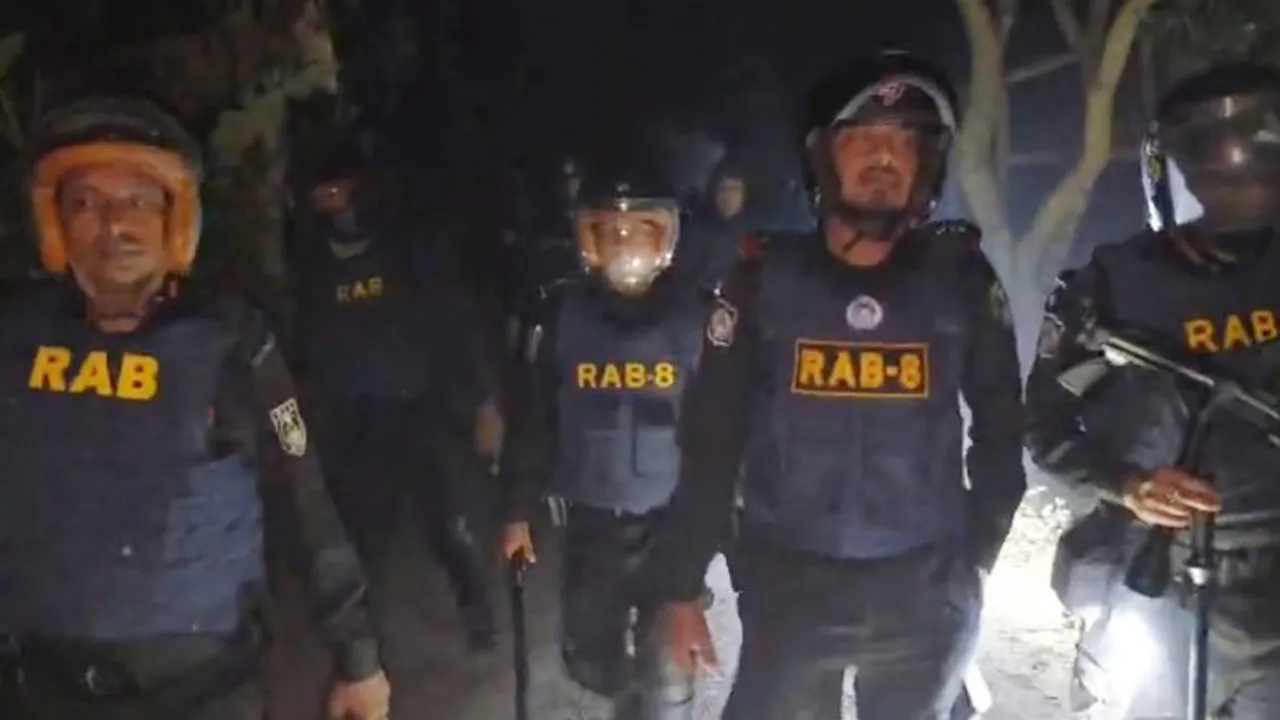 মাদারীপুরে আধিপত্য দ্বন্দ্বে ককটেল বিস্ফোরণ, আহত ৩