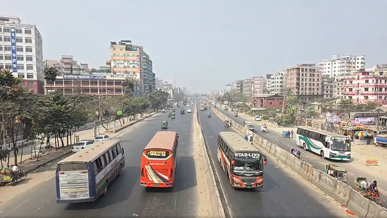 নির্বাচন উপলক্ষে সড়কে কেমন চলাচল?