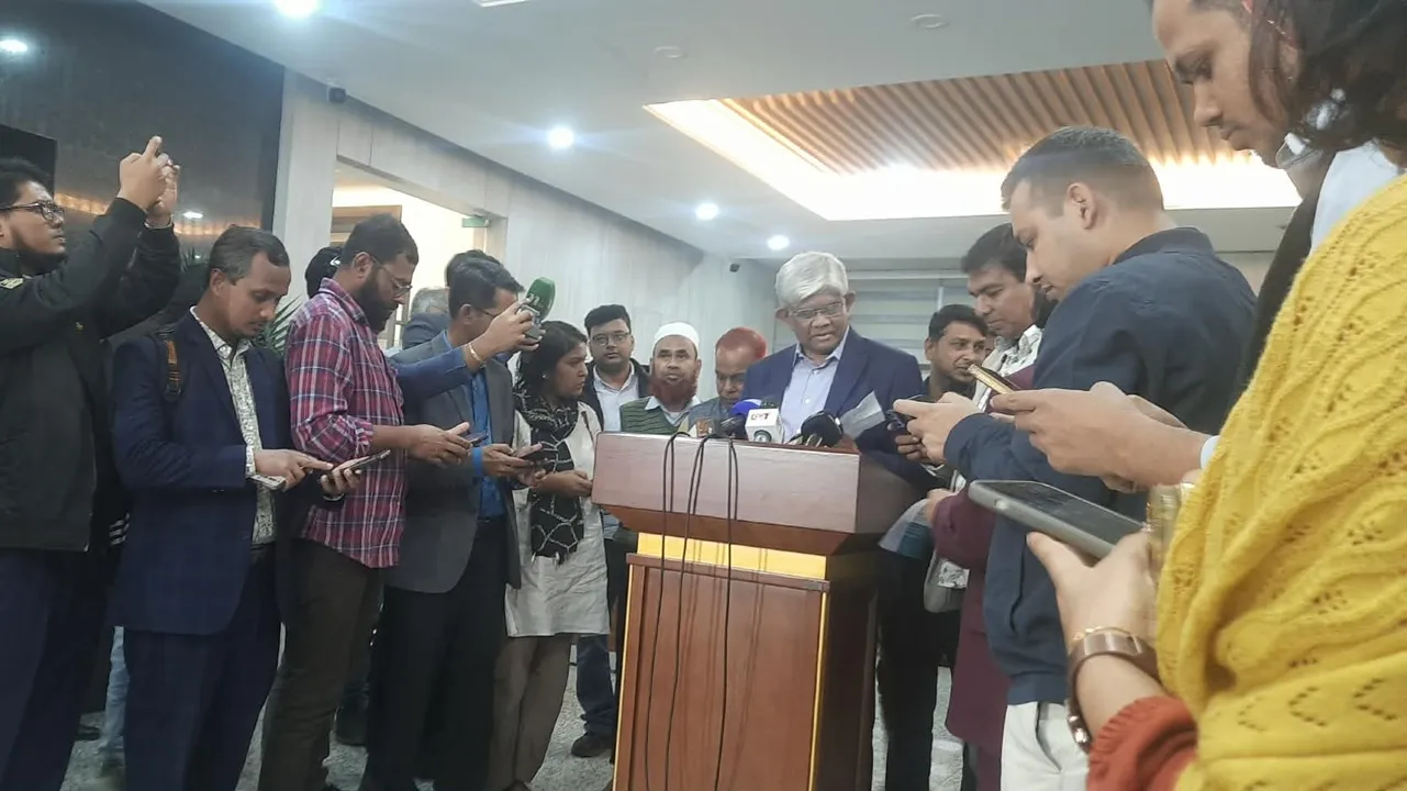 ভারতের সঙ্গে সম্পর্ক মসৃণ করতে কাজ চলছে