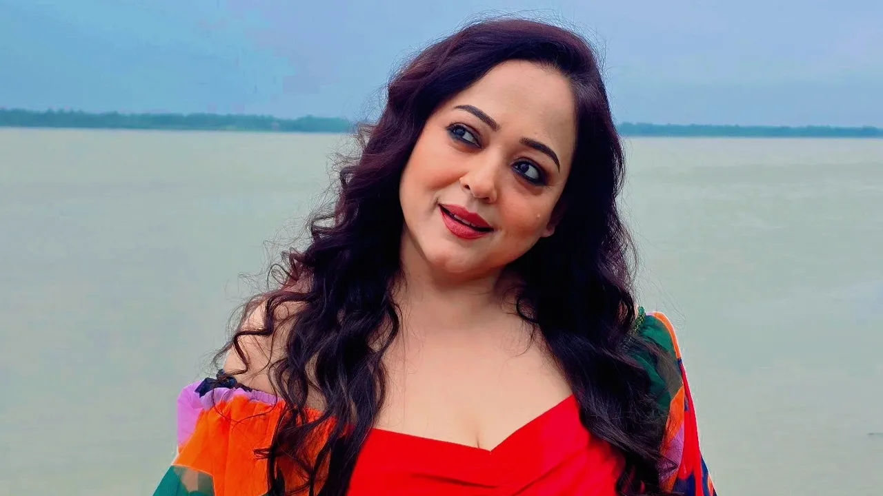 রাজনীতি একেবারেই আমার বোঝার বাইরে