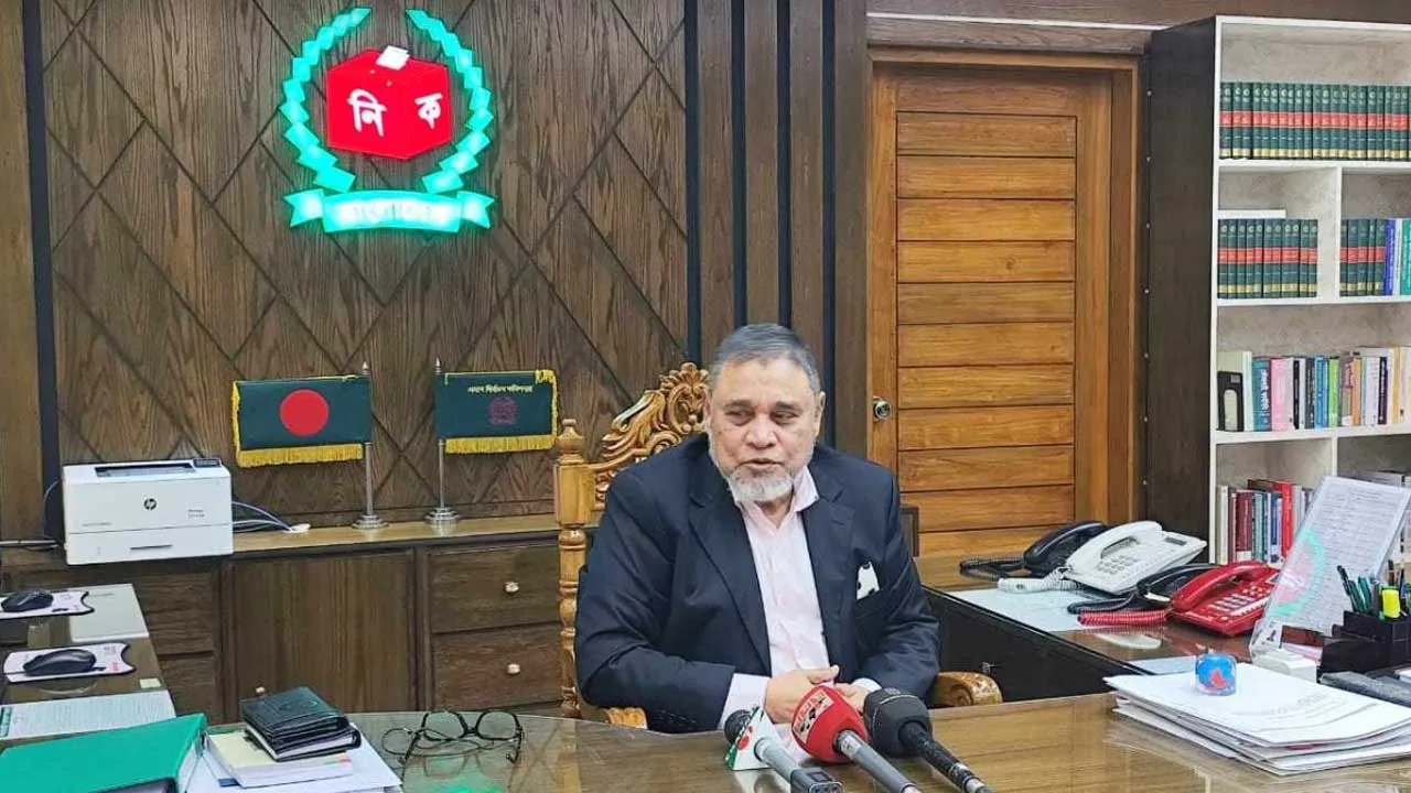 ত্রয়োদশ জাতীয় সংসদ নির্বাচনের পরিবেশ সন্তোষজনক: সিইসি নাসির উদ্দিন