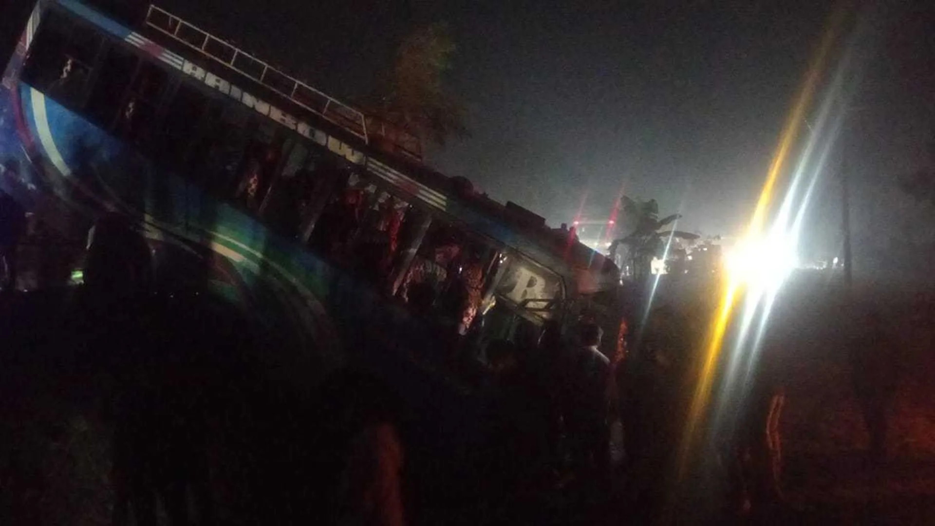 দিনাজপুরের চিরিরবন্দরে সড়ক দুর্ঘটনায় নিহত ২