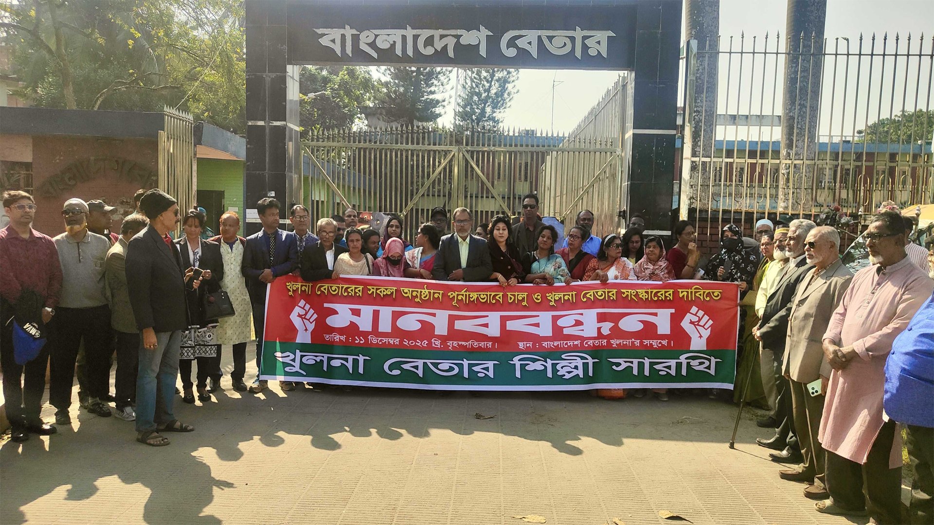 d6aae1bb6be7742dde9c77b6b675603798d8b05cd78f3738