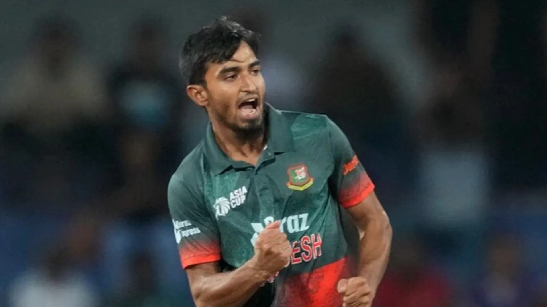 আইপিএলের মক নিলামে ৭৫ লাখ রুপিতে গুজরাটে তানজিম