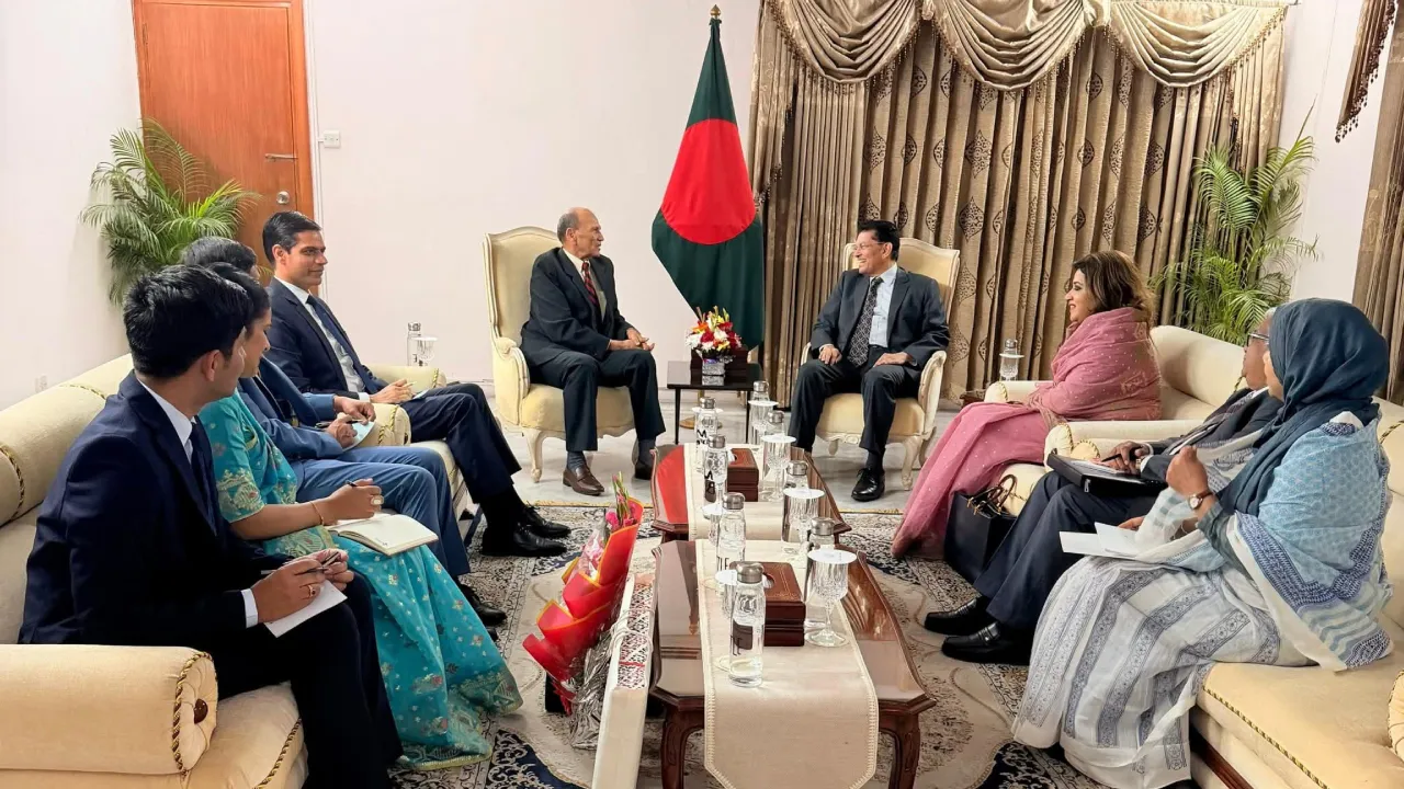 বাংলাদেশ–নেপাল অর্থনৈতিক সহযোগিতায় নতুন দিগন্ত