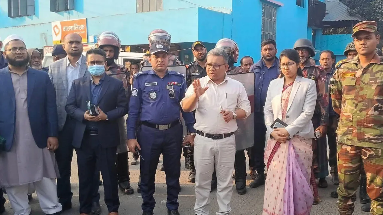 নির্ভয়ে ভোটে আসার বার্তা প্রশাসনের