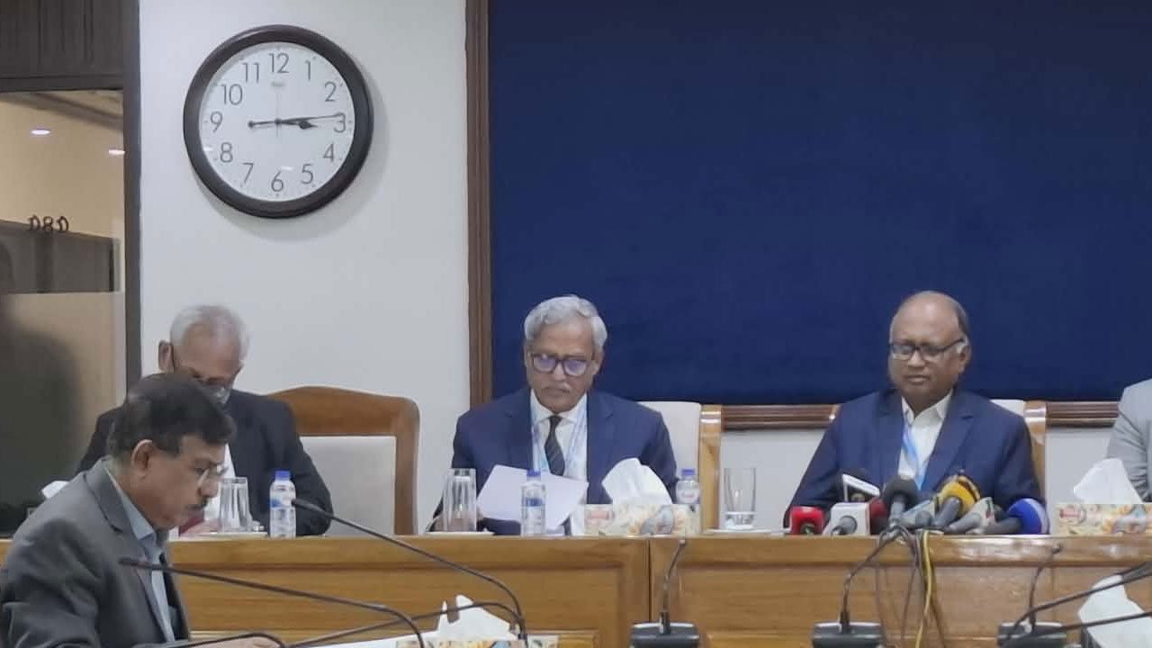 dudok-chairman-20251125162007