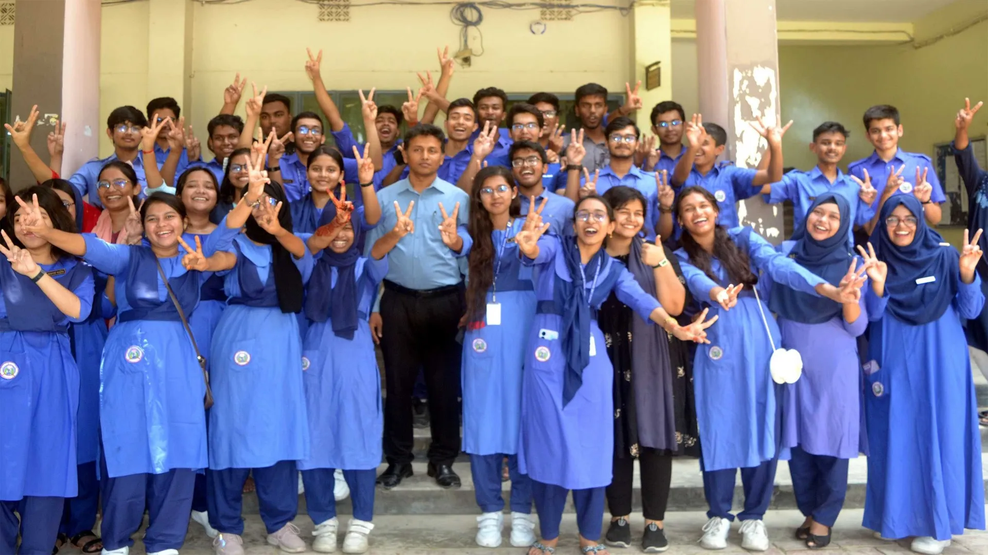 শিক্ষাবৃত্তি: শিক্ষার্থীদের তথ্য দেয়ার সময় বাড়লো