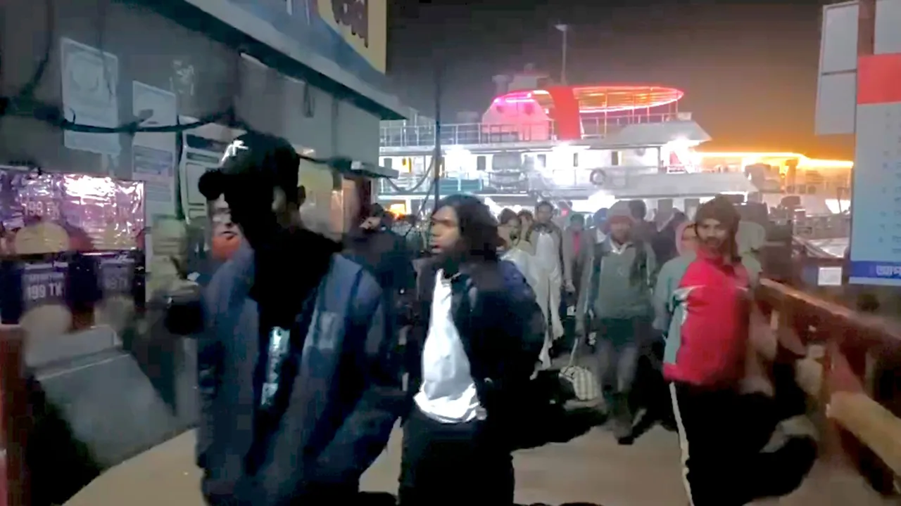 সেন্ট মার্টিন ভ্রমণে ১৯ ঘণ্টার যাত্রা, পর্যটকদের ভোগান্তি