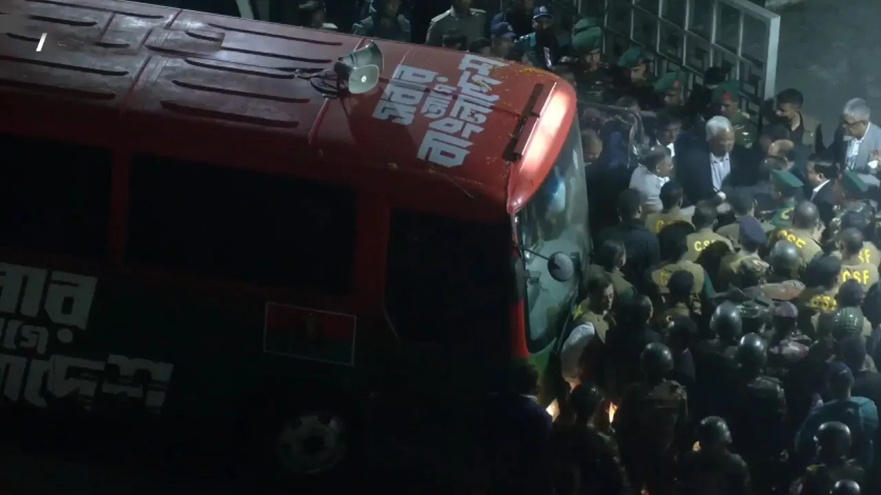 এভারকেয়ার হাসপাতালে তারেক রহমান