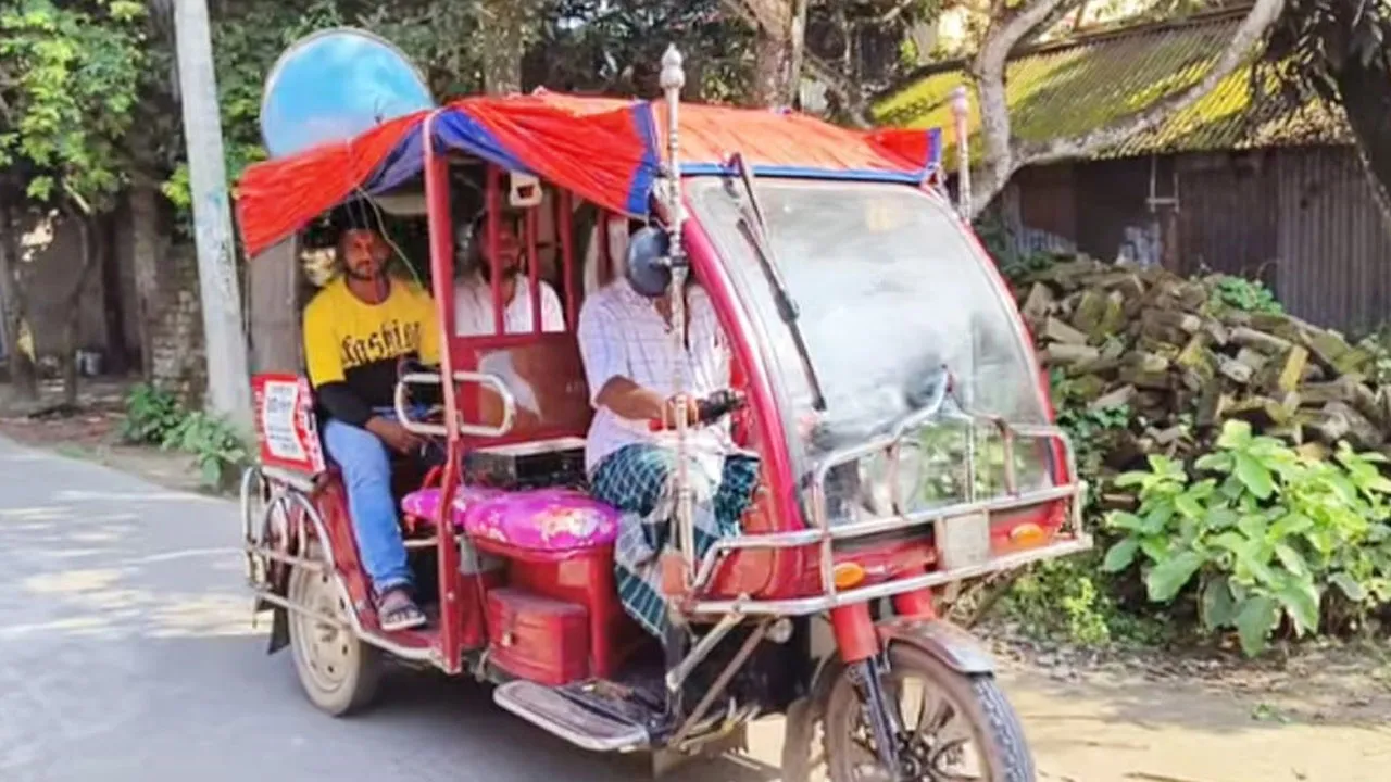 ফরিদপুরে চাঁদাবাজি ঠেকাতে মাঠে বিএনপি, চলছে মাইকিং