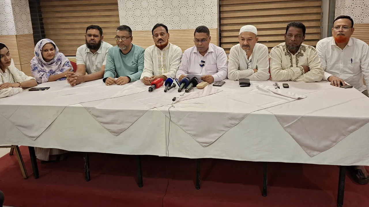 কুমিল্লায় মনিরুল হকের পাশে সাবেক বিএনপি কাউন্সিলররা