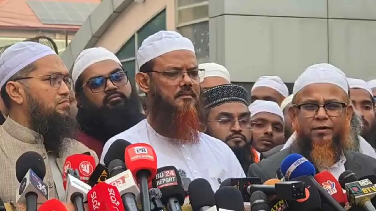 জাতীয় উন্নয়নে ঐক্যের তাগিদ মুফতি ফয়জুলের