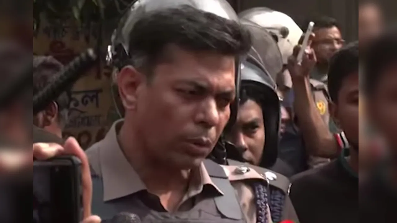 ঢাকা কলেজ-আইডিয়াল সংঘর্ষ: ডিসির প্রতিক্রিয়া