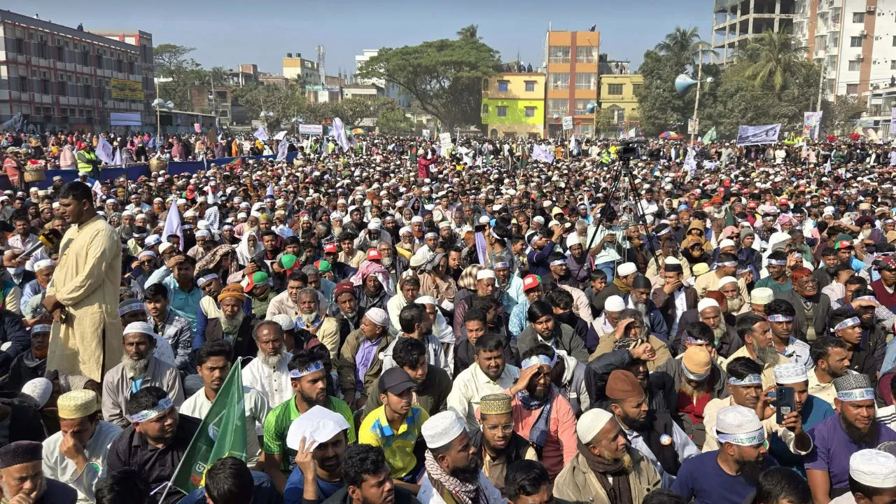 জামায়াত আমিরের জনসভায় জনসমুদ্রে নওগাঁ