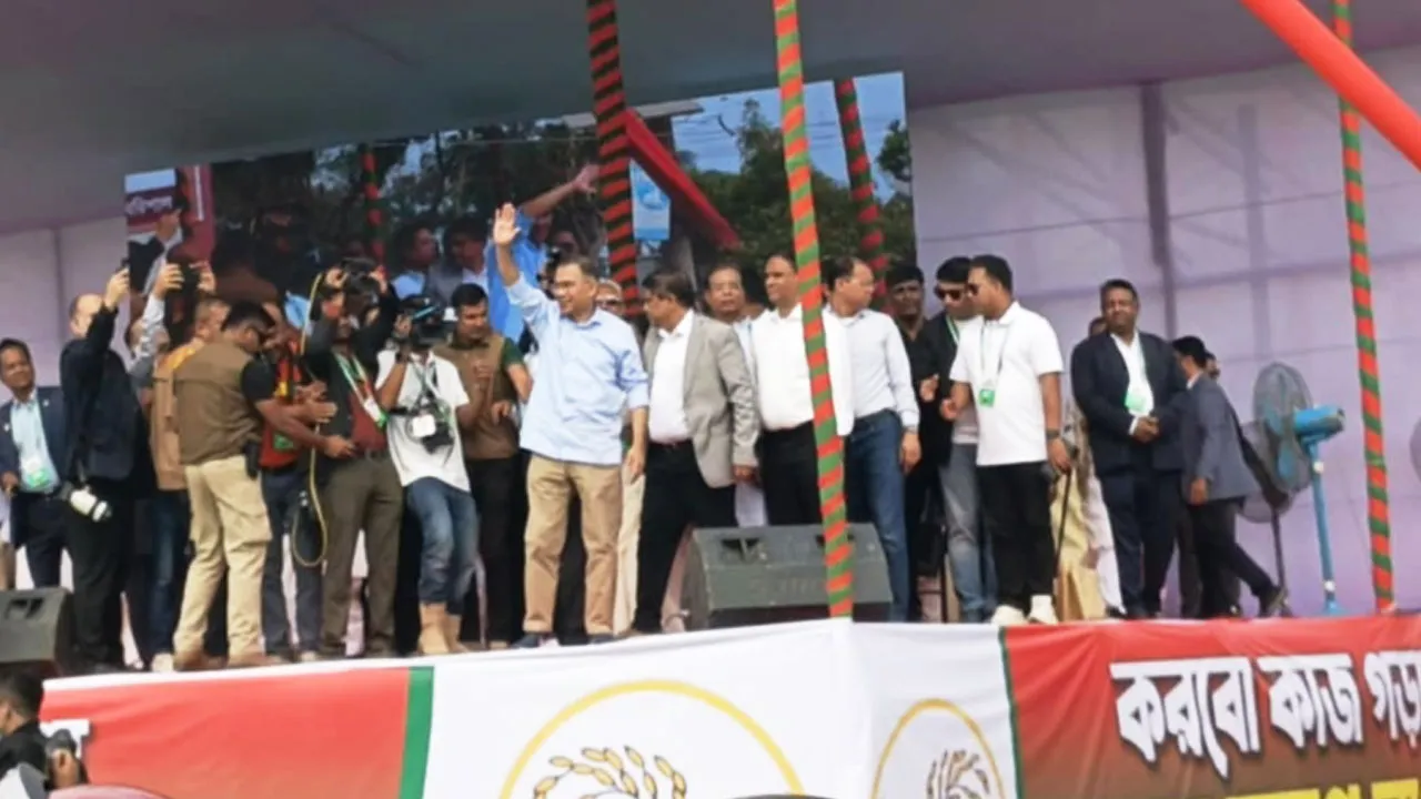 বরিশালে তারেকের সমাবেশ, বেলস পার্ক ভরা জনসাগর