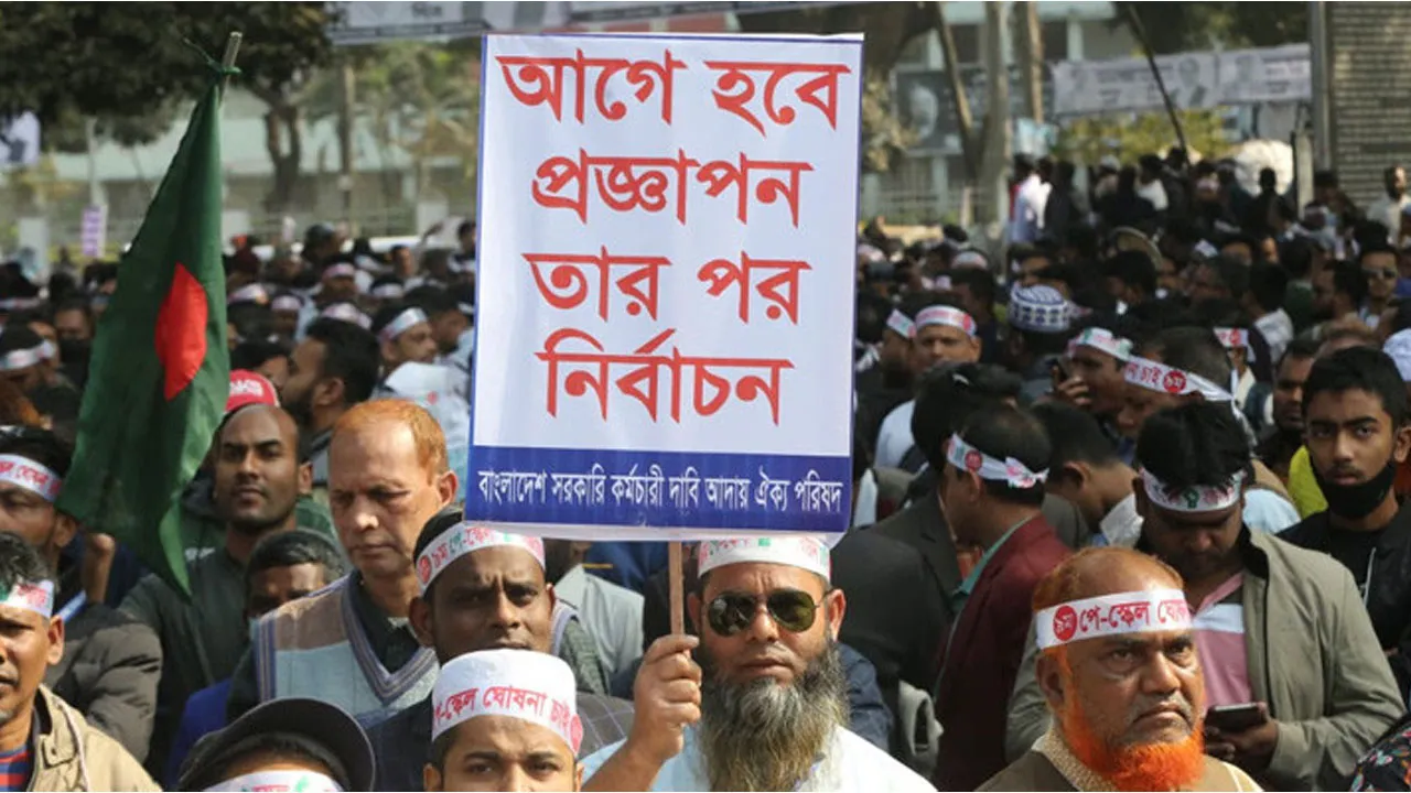 লাঠিচার্জ ও টিয়ারশেলে যমুনা এলাকা ফাঁকা